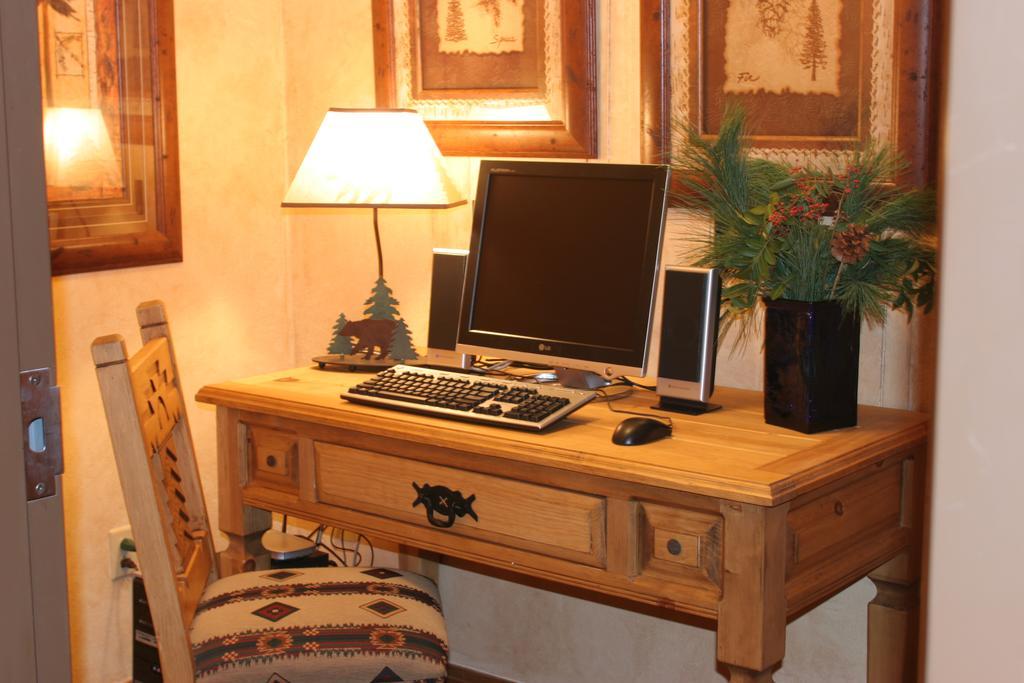 Alpine Village Suites Taos Ski Valley Ngoại thất bức ảnh
